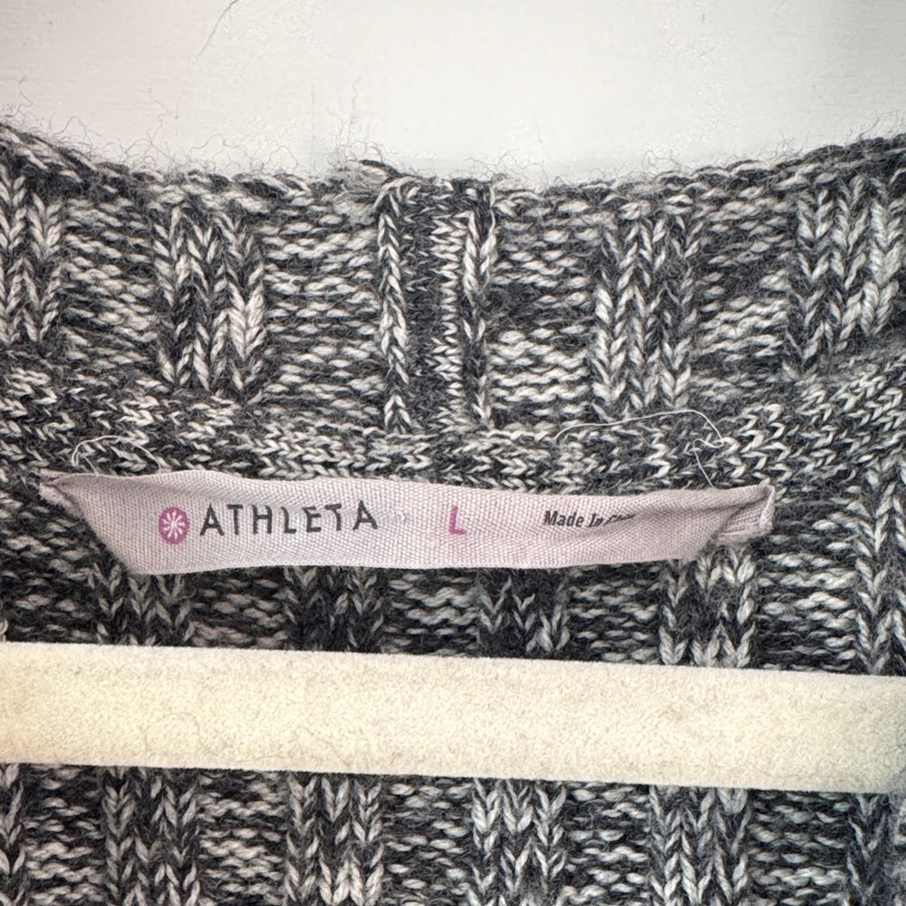 Athleta Charcoal Marled Gray Marino Extra Fine Wool Women's Heavyweight Cardigan - Picture 5 of 12